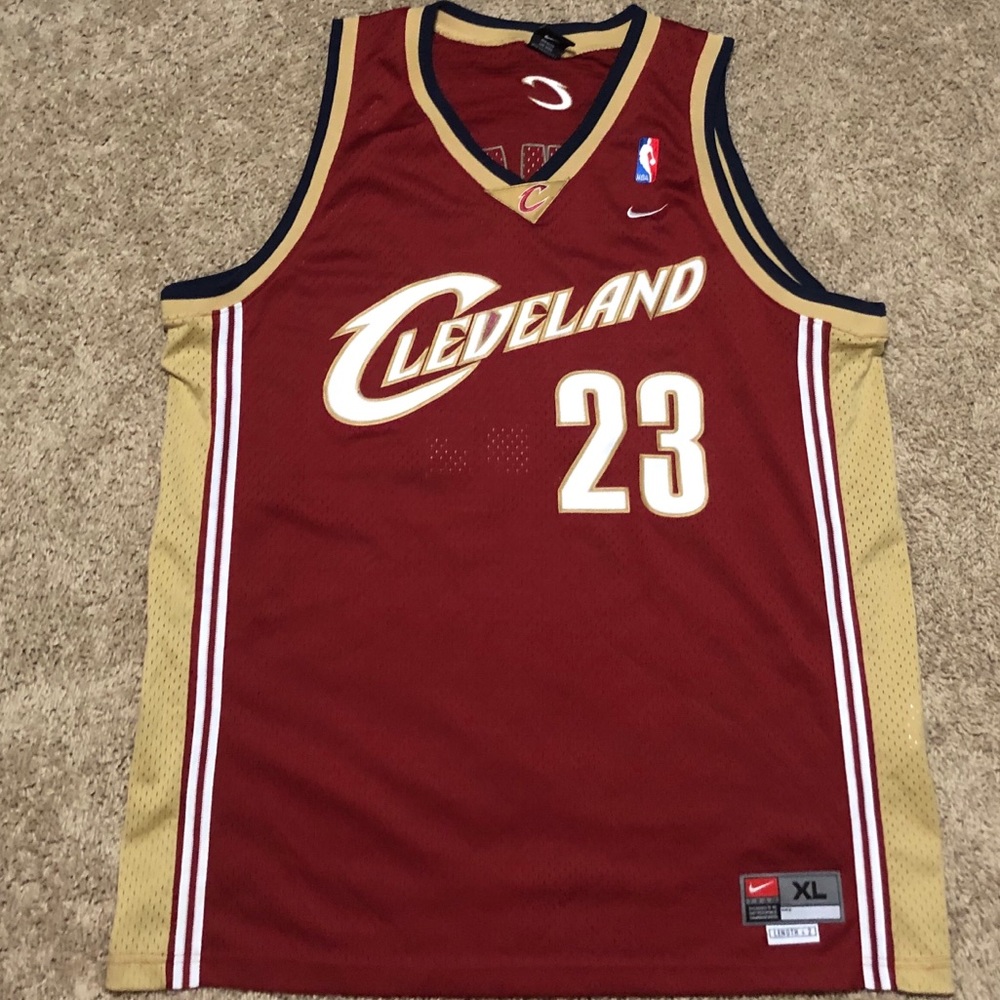 Lebron James Rookie Year Swingman Jersey. Size: XL